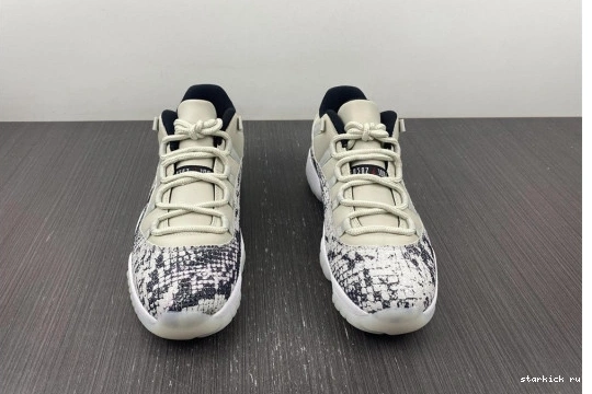 11 Snake Jordan Low CD6847-002 Retro Light CD6847-002 Bone 0207